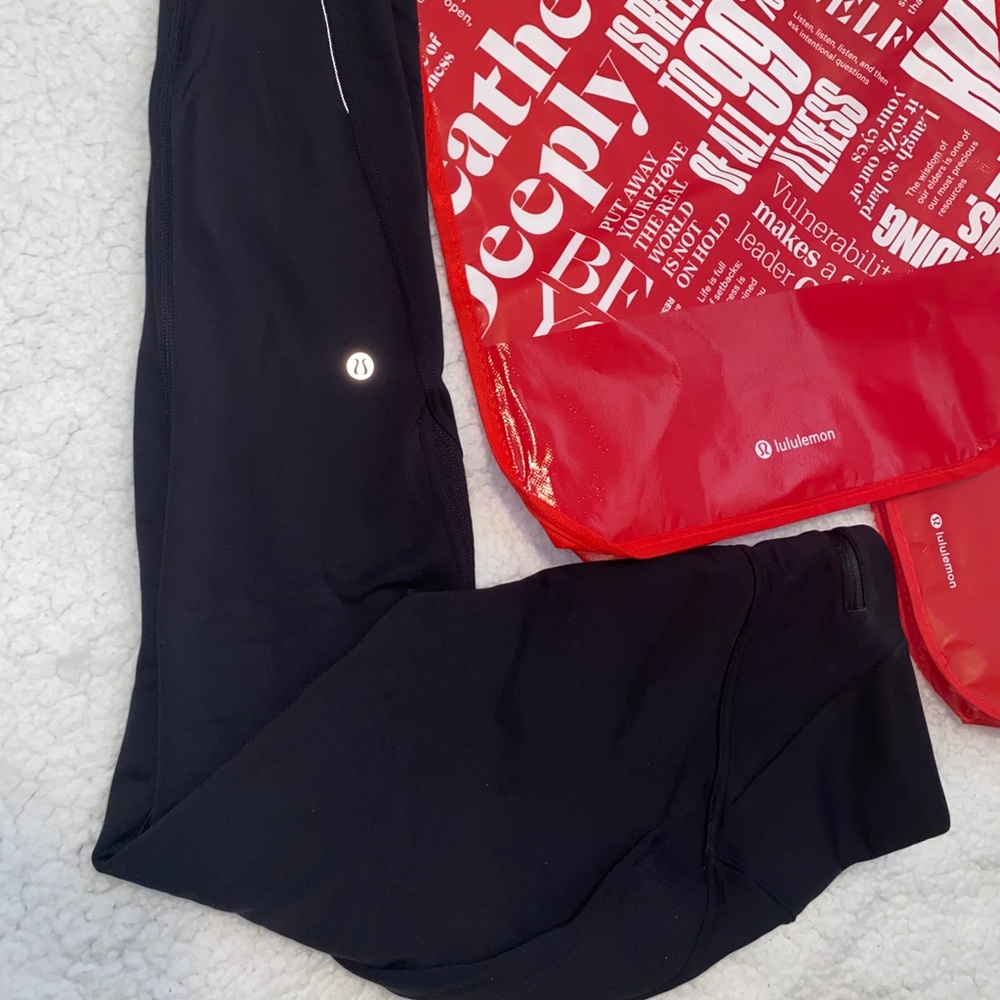 Lululemon Fast as Fleece Leggings Black. Sz 8 - Picture 2 of 14